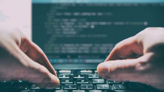 Кількість технічних фахівців скоротилася майже на 2000: як змінився штат найбільших ІТ-компаній України за пів року