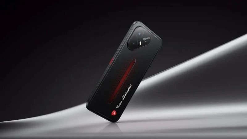 TECNO POVA 8 Pro 5G, Tonino Lamborghini, TECNO POVA 8 Pro Tonino Lamborghini, смартфон Tonino Lamborghini, TECNO POVA 8 Pro, Dimensity 7400 Ultimate, AMOLED 144 Гц, 6500 мА·год, Alive Matrix Display, TECNO, Lamborghini